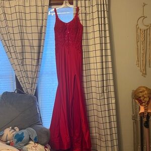 Dave & Johnny Vibrant Red Dress
